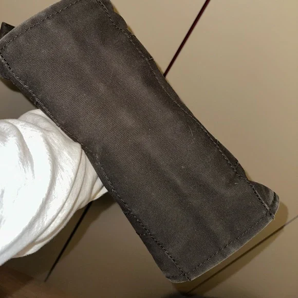 Authentic Marc Jacobs Black Tote Bag Medium Y2K - Picture 9 of 11